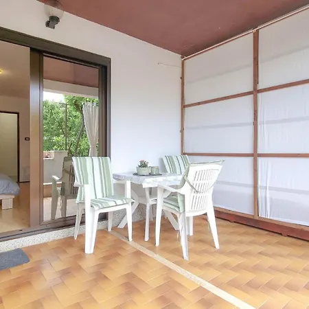 Milena One Apartment