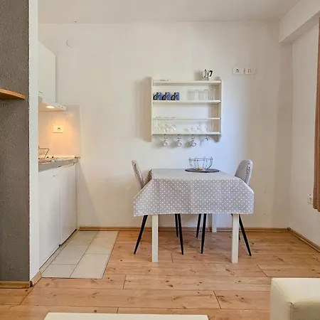 Milena One Novigrad (Istria)