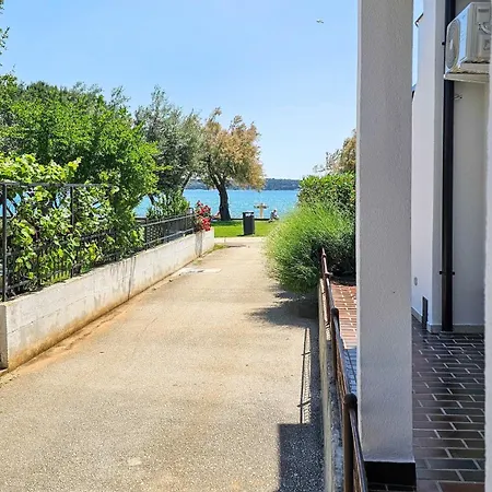 Milena One * Novigrad Istria